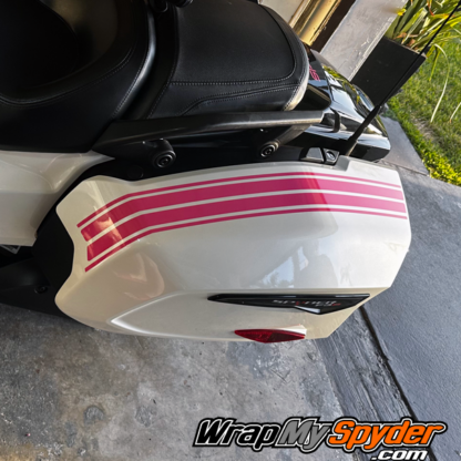 Can-am-Spyder-F3-Limited---Touring-Saddlebag-GT-Racing-Stripes