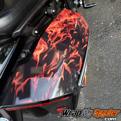 BRP Can-am Spyder F3 Limited / Touring Saddlebag-flames - scratch protection