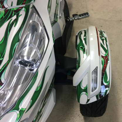 Tribal-Green-Spyder-graphics-front-new-style-fender