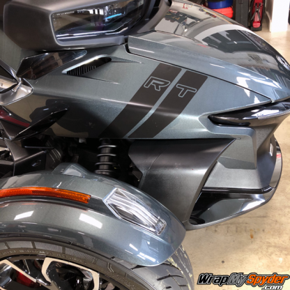 2020-BRP-Can-am-Spyder-RT-Hash-Mark-Stripes