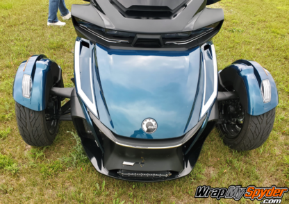 2020+-Can-am-Spyder-RT-Intake-Accent-insert-silver-metallic