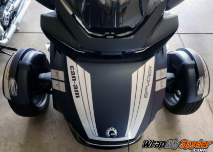 Can-am-Spyder-RT-Racing-Stripe-kit--Tri-Wing,-Hash-Mark-stripes,-Break-Stripe-fenders-in-Silver-metallic
