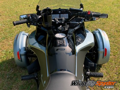 Spyder F3 Tank protection for bikes with radio controls. Spyder F3 Limited - Touring models