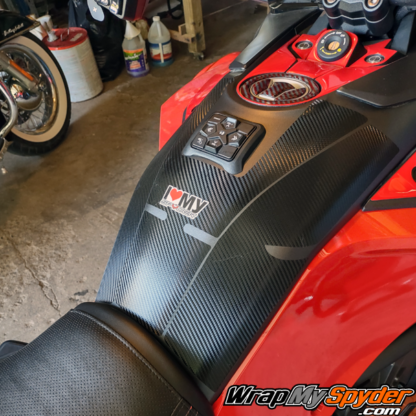 2020+ Can-am-Spyder-F3-Limited---Touring-Extended-tank-protection with radio controls