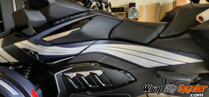 Can-am-Spyder-RT-air-wing-and-Boot-panel-stripes-combined-complete-the-look-for-the-side-of-the-bike