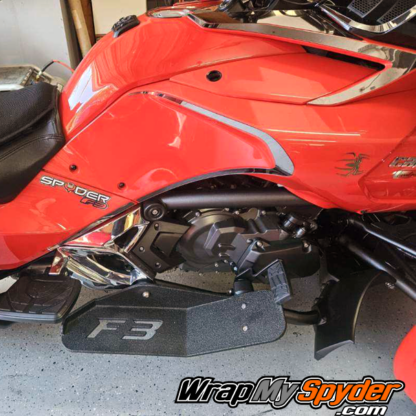 Can-am-Spyder-F3-Chrome-Knee-Accent-along-with-our-Chrome-Boomerang-PVC-body-accents also featuring our Chrome Boomerang kit